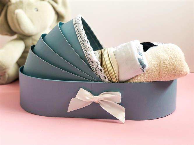 מארז לידה - עריסה תכלת