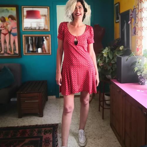 שמלת מיני כיפית ויפה מידה M/L