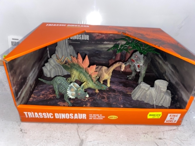 מארז 4 דינוזאורים