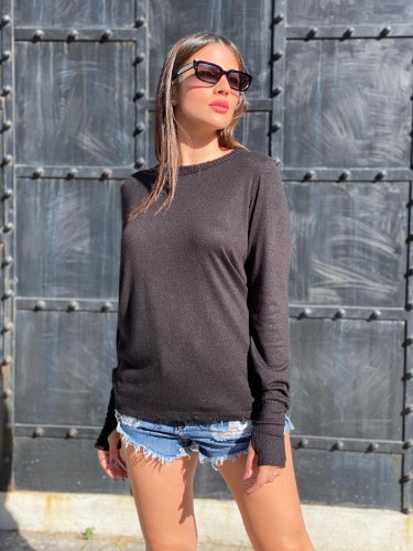 ניקי גזור סריג