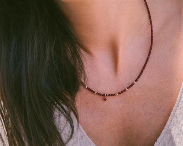 N-23 שרשרת אבני גרנט עם תליון 14K בשיבוץ אבן רובי