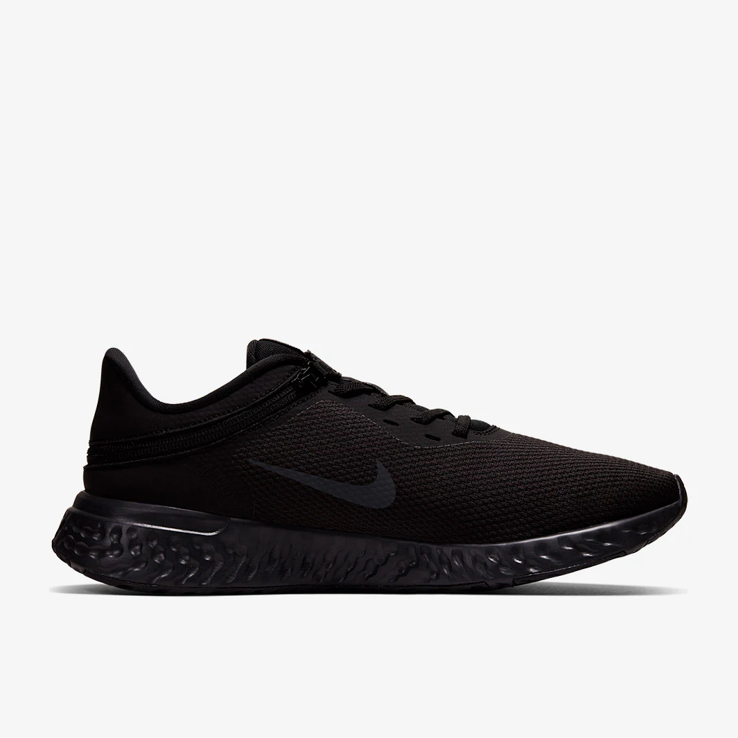 nike revolution 5 mtf