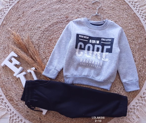 חליפה דגם 32