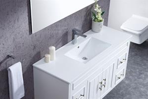 ארון אמבטיה תלוי בעיצוב נקי דגם גולן GOLAN