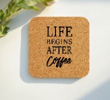 6 תחתיות מרובעות שונות על קפה