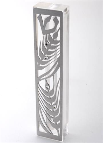 מסגרת נירוסטה בשילוב אבני סברובסקי על בסיס פרספקס - MZN-3