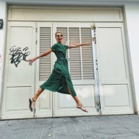 שמלת NAM - ירוק דשא