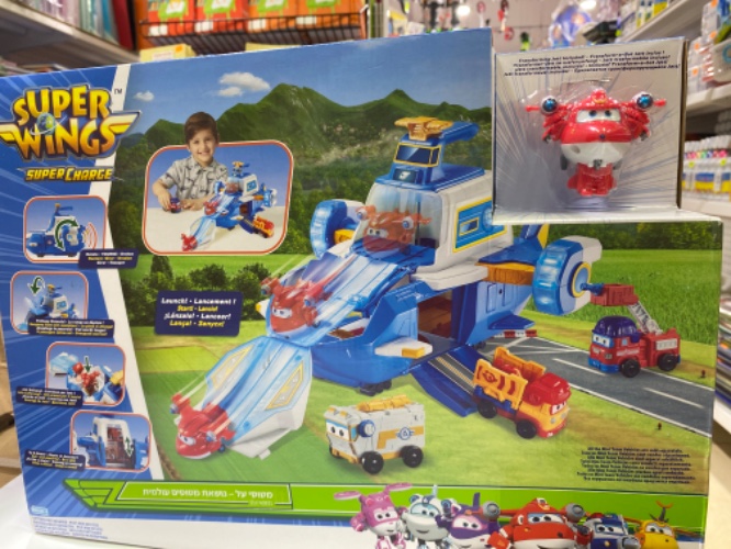 מטוסי על - נושאת מטוסים עולמית