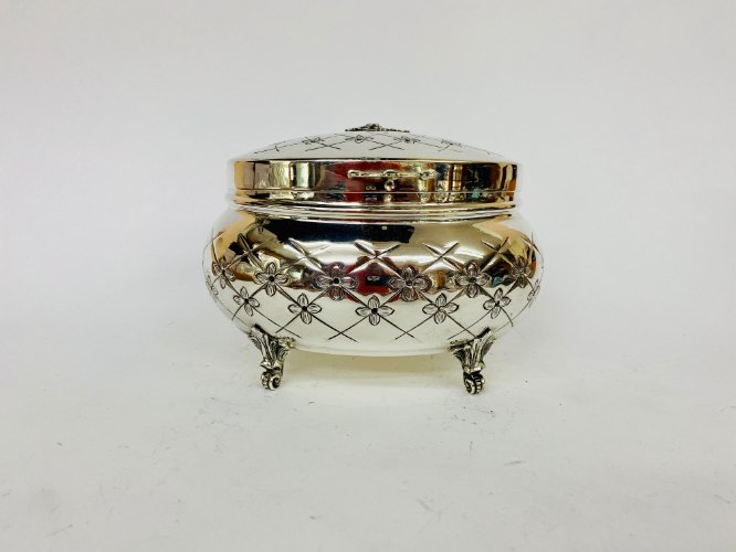 קופסת אתרוג טבולה בכסף סדרת מורשת האחים חדד