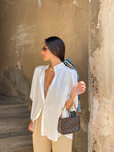 חולצת בל קצרה לבן