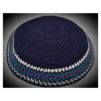 כיפה קלאסית כחול פס אדום / תכלת מידה 16