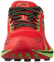 Newton Gravity 7 Men