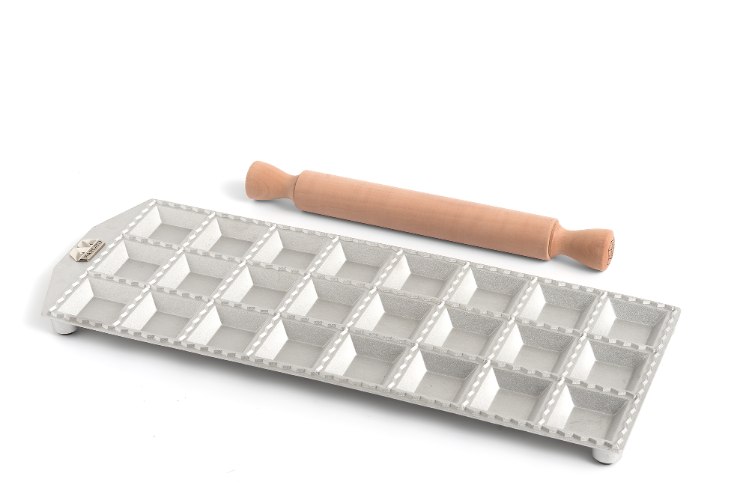 מגש קלאסי להכנת רביולי מרובע גדול