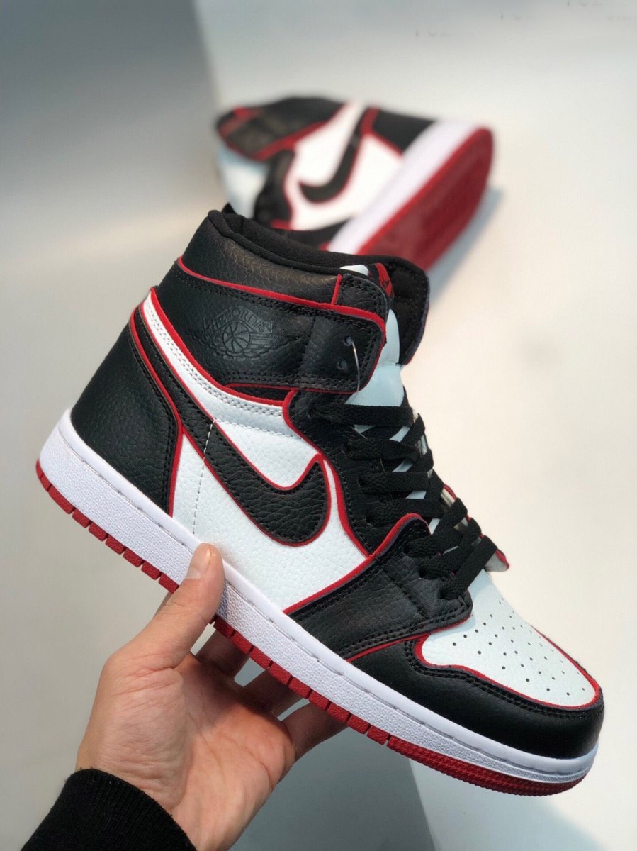 jordan 1 mid bloodline