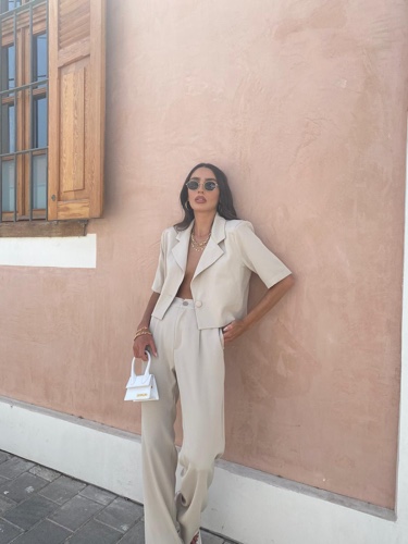 חליפת נטי ב'ז