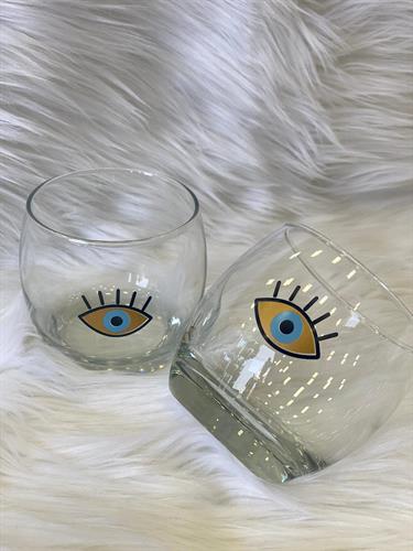 כוס עין ריסים שתיה קרה