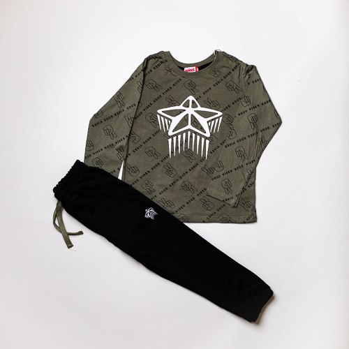 חליפת בנים טריקו כוכב ירוקה