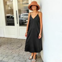 שמלת סאטן משי - שחורה