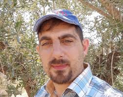 חוות דעת - כורסת טלויזיה R1000A-51