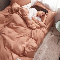 סט מצעים מלא למיטה זוגית בחדר שינה - דגמי קיץ 2022