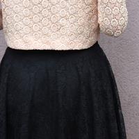 עליונית תחרה מהודרת בצבע שמנת  מידה S/M