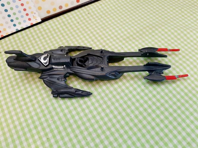 חללית גיבורי על