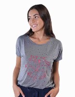 חולצה פרח עם חורים