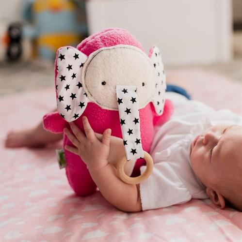 מיקה הפילה: להתפתח בכיף