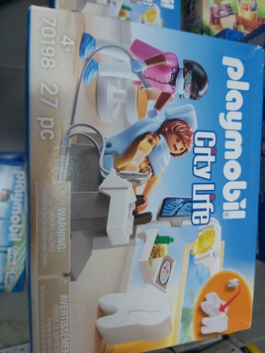 רופא שיניים 70198