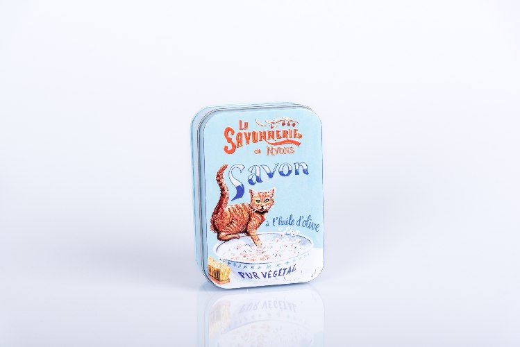 סבון בקופסת פח מלבנית מאוירת/ חתול באמבטיה