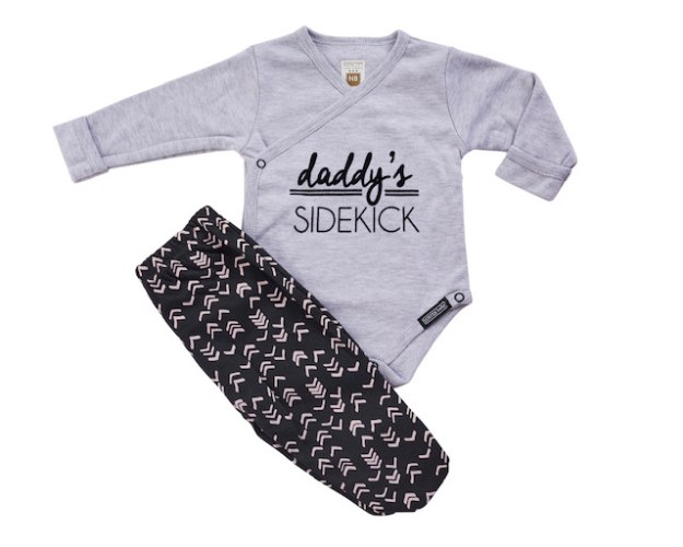 חליפת חזייה שחקן משנה של אבא אפור מלאנג'