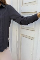 מכופתרת קלייר