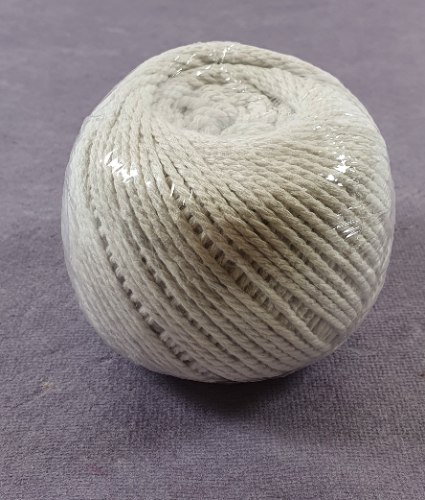 חוט כותנה סטרינג - לבן 2 מ"מ 100 גר'