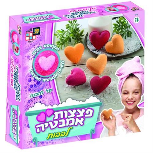 פצצות אמבטיה בצורת לבבות