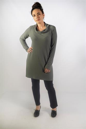 טוניקה גולף פתוח ונופל