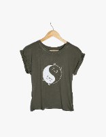 חולצה עטלף חתול