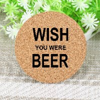 6 תחתיות עגולות שונות על אלכוהול