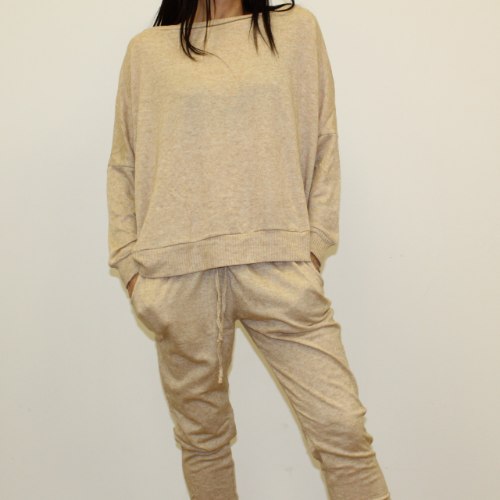 חליפת סריג נשים בז'