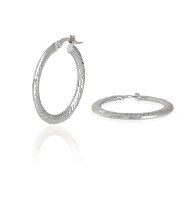 עגילי חישוק בינוניים דקים עם חריטת לייזר 2.6 סמ בזהב לבן