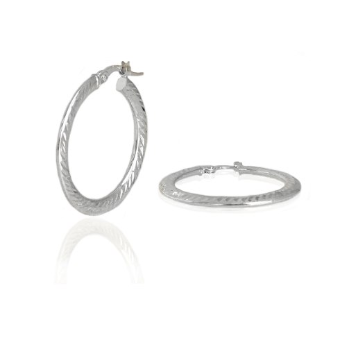 עגילי חישוק בינוניים דקים עם חריטת לייזר 2.6 סמ בזהב לבן