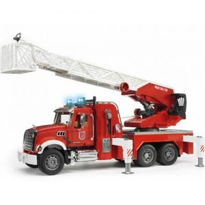משאית כבאית ענקית bruder