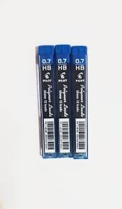 סט 3 עופרות שפיצים לעיפרון 0.7 חברת פיילוט PILOT