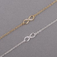 צמיד עם סמל האינסוף משובץ אבני זירקון