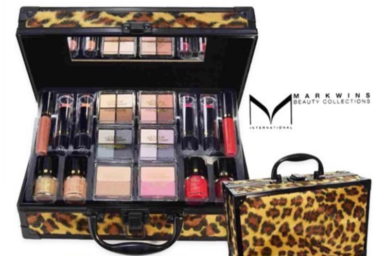 מזוודת איפור מנומרת