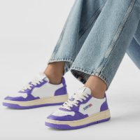 Autry Medalist Low Sneakers White Purple