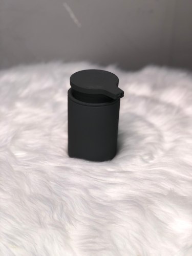 דיספנסר לסבון נוזלי שחור