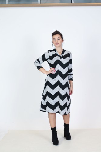 שמלת פליז יפית