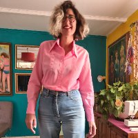 חולצת כפתורים ורודה מידה M/L