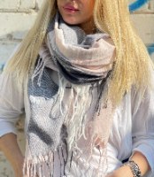 צעיף אפור ורוד משבצות