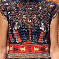 חולצה מיוחדת בקטע סיני מידה S/M